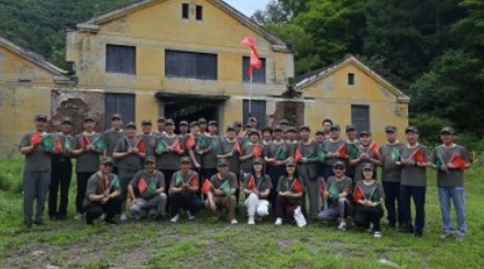 穿上綠軍裝 來到老部隊 植入八一魂 留下北溝情——奧吉娜集團組織“八一之魂 北溝之情”慶建軍節團聚活動